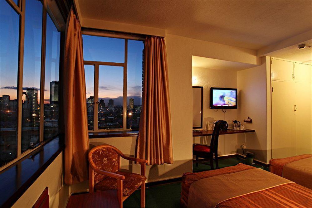 Arcadia Hotel Претория Экстерьер фото